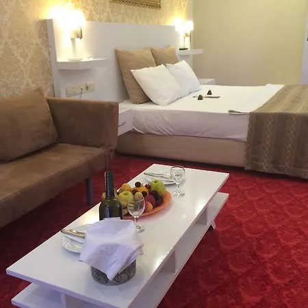 Cavusoglu Oteli Hotell 2*