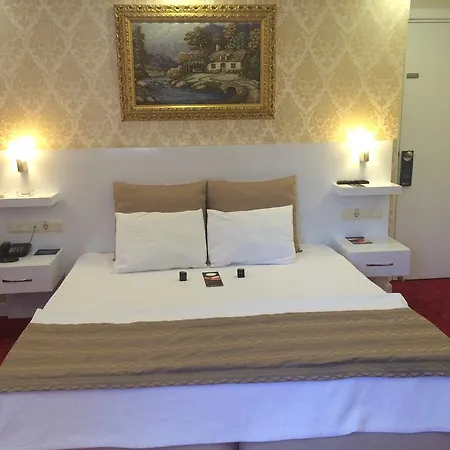 Cavusoglu Oteli 2* Adana